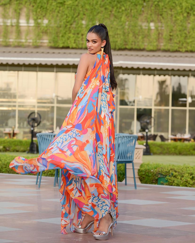 Pop Abstract Printed High-Low Halter Neck Dress worn by Pragnya Ayyagari