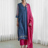 Straight Kurta Paired With Pants And Dupatta