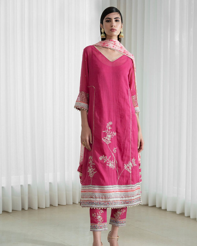 Kurta And Pants Paired Printed Dupatta
