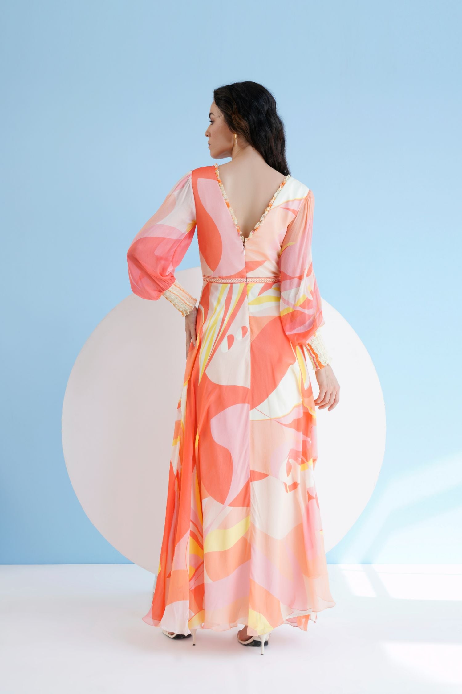 Peach Golden Ratio Printed Long Dress In Chiffon With Plunging
Neckline And Puff Sleeves