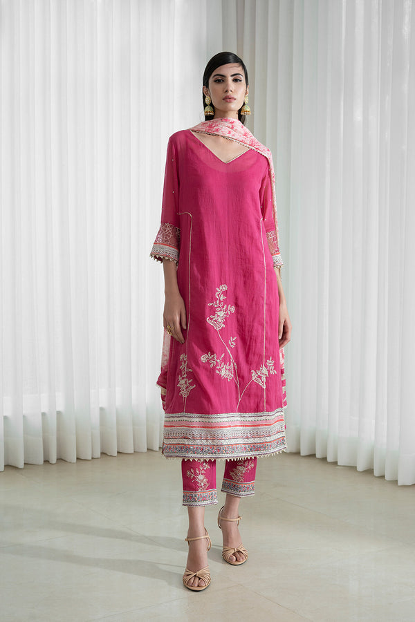 Kurta And Pants Paired Printed Dupatta