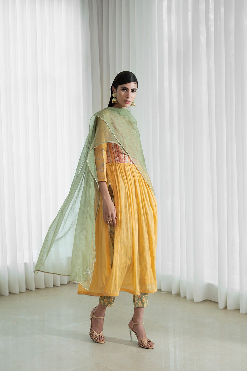 Yoke Kurta With Printed Pants And Dupatta