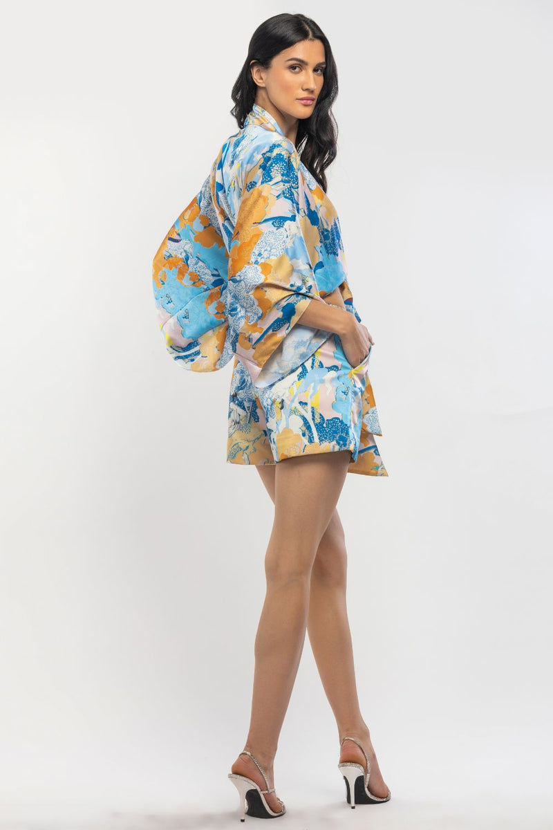 Blue kimono Tie-up shorts set