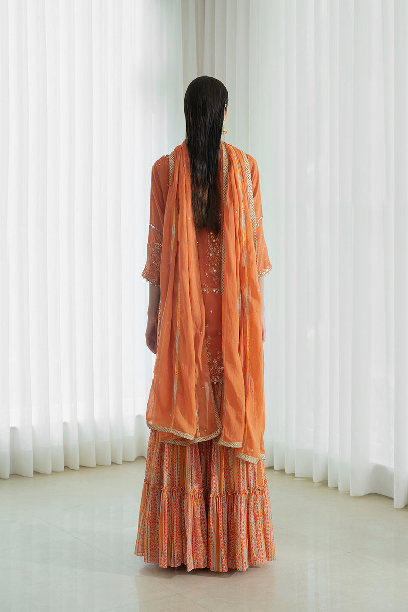 Kurta set with tiered sharara