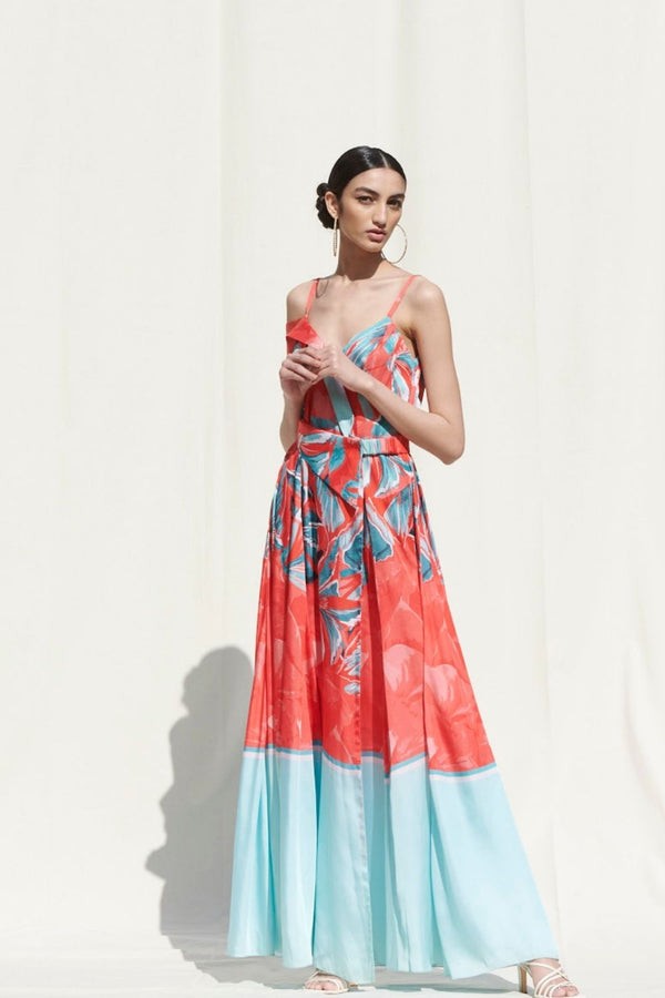 Wrap Panelled Dress And A Belt Details