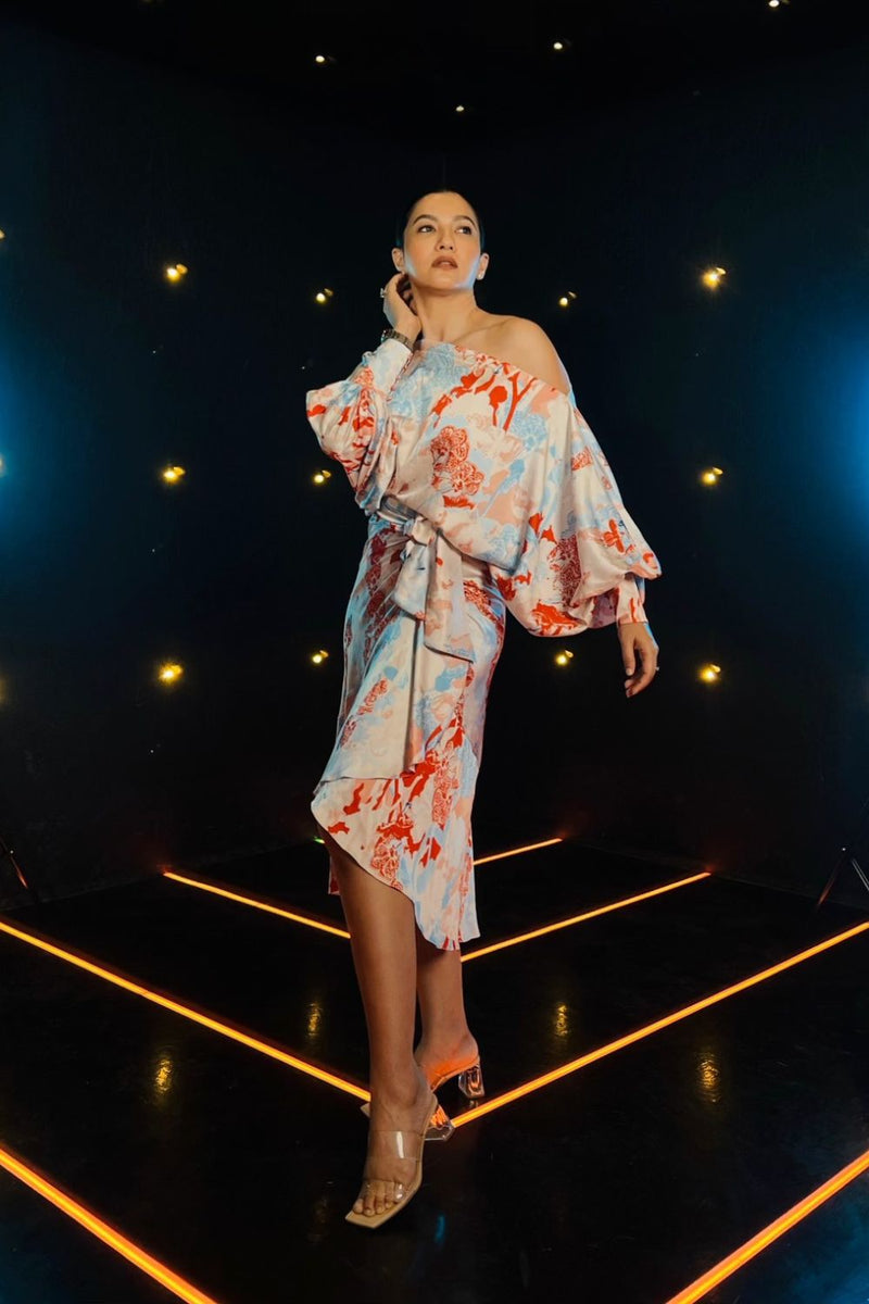 Gauahar Khan - Ivory printed wrap skirt set