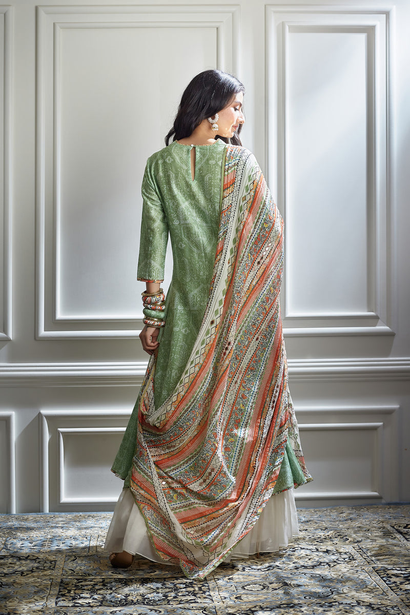 Embroidered asymmetric Kurta set