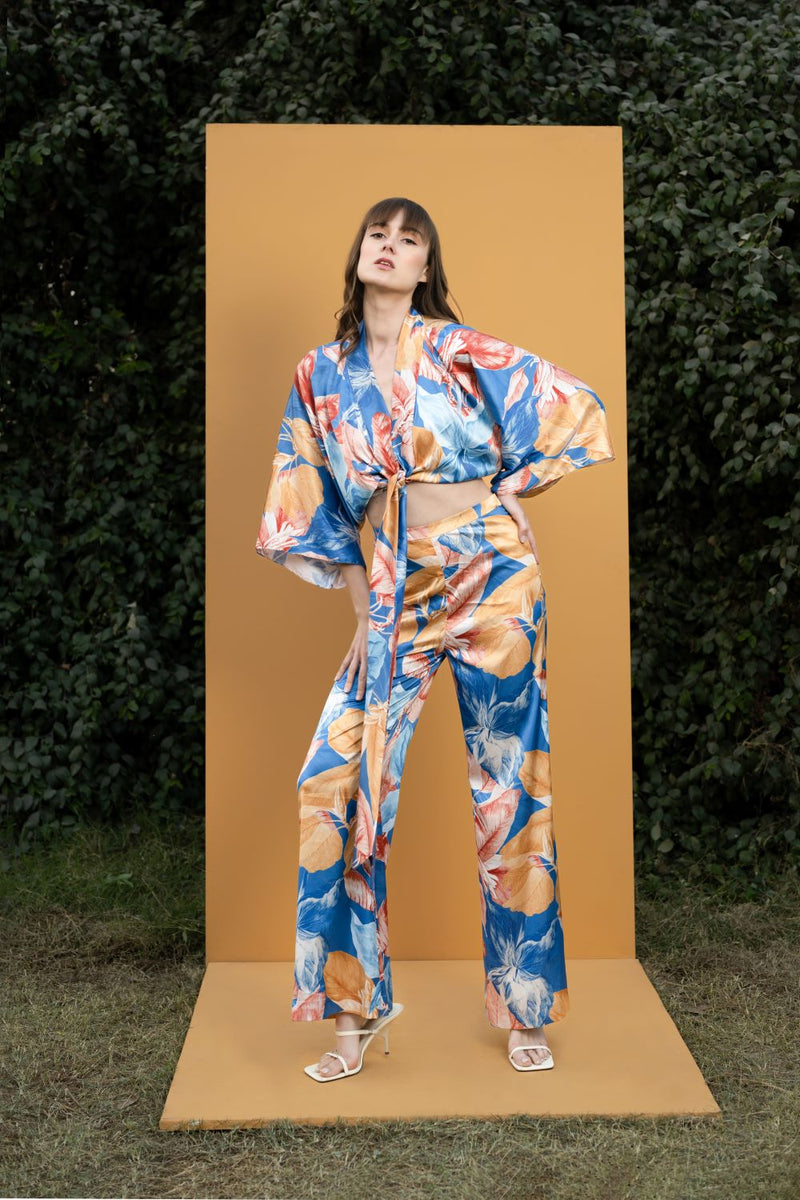 Hawaii printed wrap top and pants